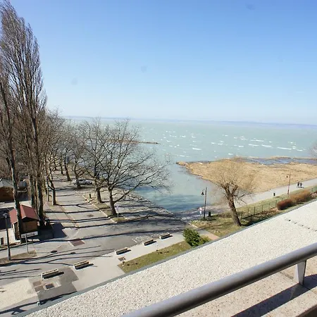 Club 218 Wellness Apartman Lejlighed *